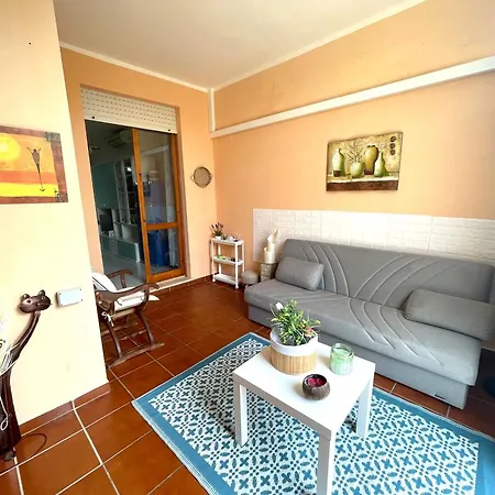 Domus Sarda 아파트